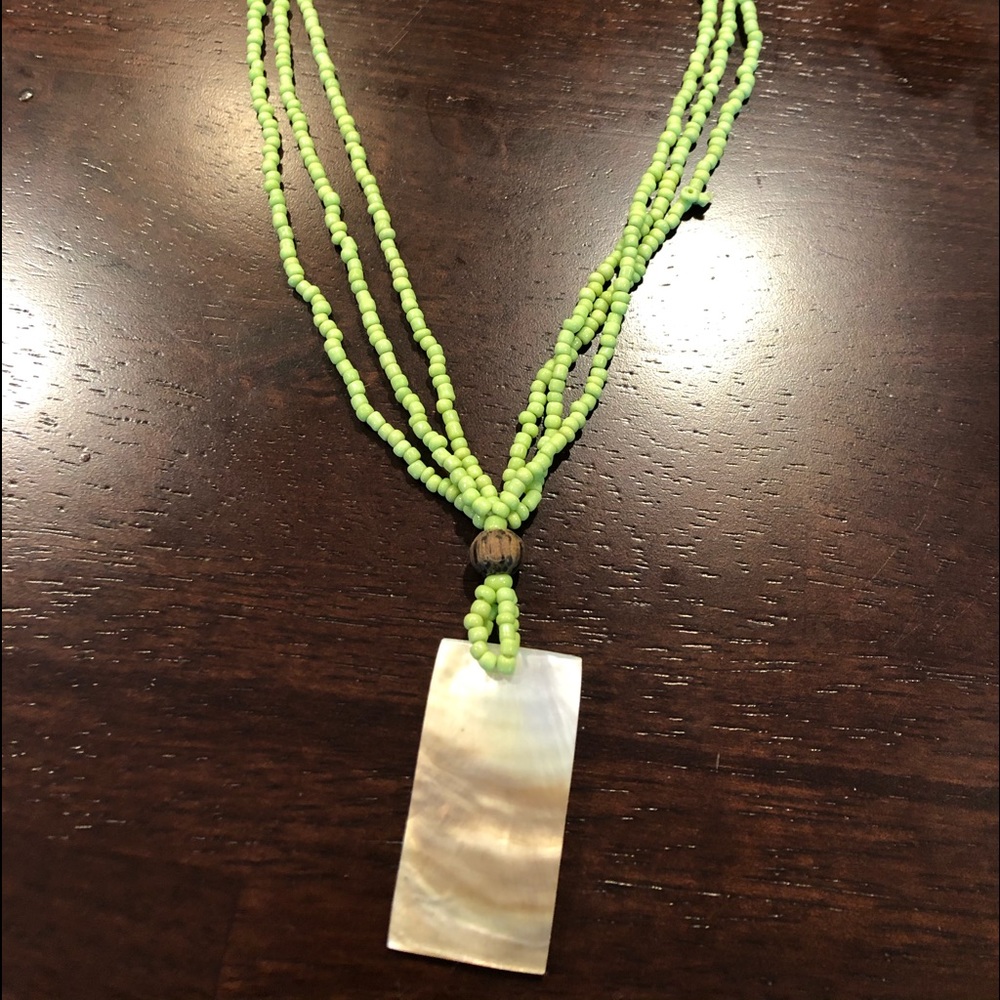 Statement necklace